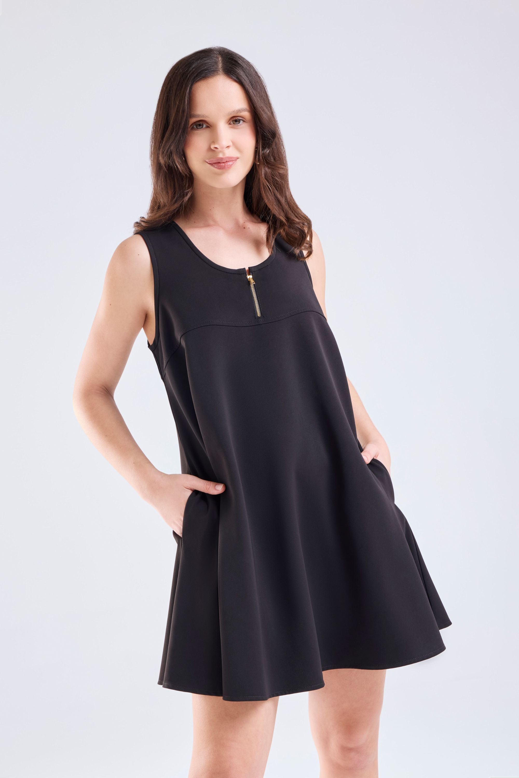 Vestido mujer negro  con cierre delantero